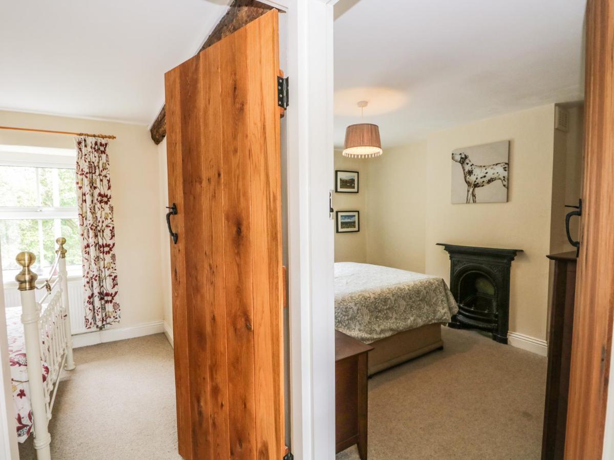 Mulberry Cottage Grange-over-Sands Extérieur photo